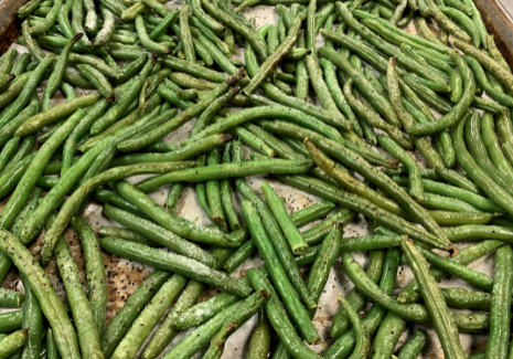 Roasted Green Beans on baking sheet.