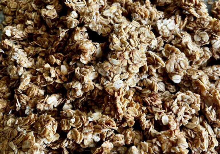 Homemade Peanut Butter Granola