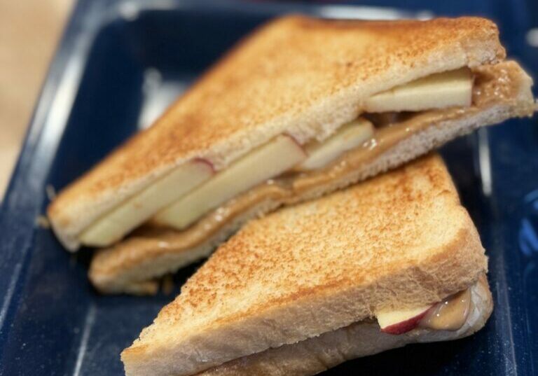 Peanut Butter & Apple Griller